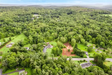 1594 E Noxon Rd, La Grange, NY 12540