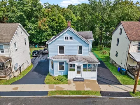 61 Valley Ave, Montgomery, NY 12549