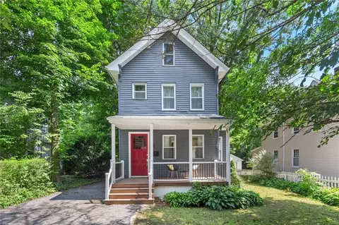 123 Maple Ave, Mount Kisco, NY 10549