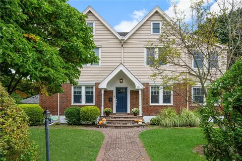 346 Corlies Ave, Pelham, NY 10803