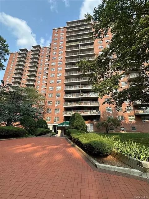 3410 De Reimer Ave #9D, New York, NY 10475