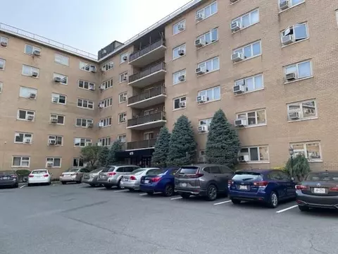 470 Halstead Ave #6R, Harrison, NY 10528