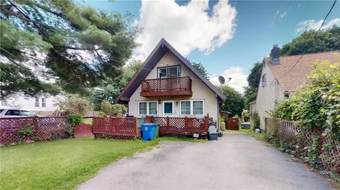 202 Cottage St, Middletown, NY 10940