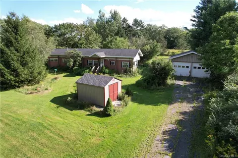 185 Jim Stephenson Rd, Jeffersonville, NY 12748