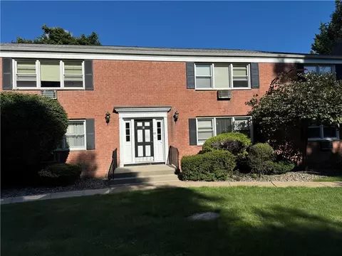 5 Lenox Ct #1102, Ramapo, NY 10901