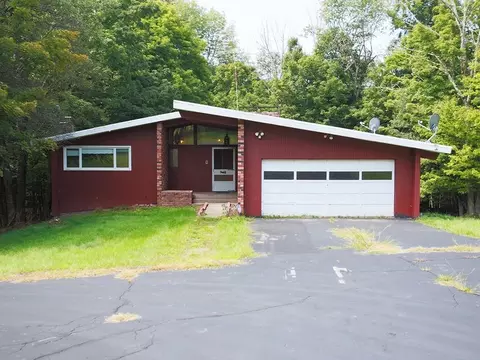 100 Leonard Rd, Thompson, NY 12701
