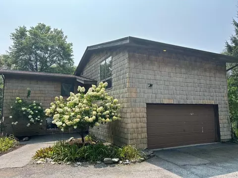 135 Martin Rd, Beekman, NY 12540