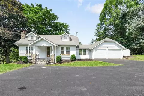 176 Wheeler Rd, Florida, NY 10921