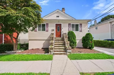 152 Aka 148 Catskill Ave, Yonkers, NY 10704