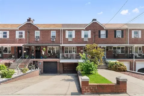 1030 Balcom Ave, New York, NY 10465