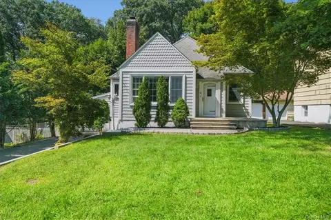 4 Interstate St, Ramapo, NY 10901