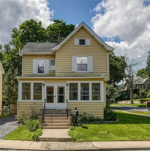 34 Second St, Walden, NY 12586