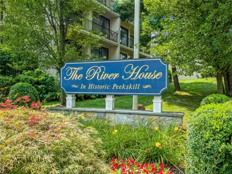 150 Overlook Ave #7A, Peekskill, NY 10566