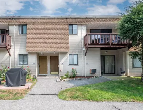 304 Vista On The Lk, Carmel, NY 10512