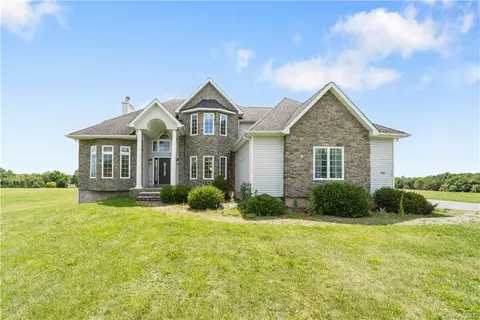 960 Plank Rd, Wawayanda, NY 10973