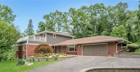 3 Taylor Rd, Greenburgh, NY 10523