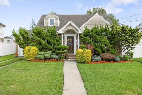 755 Bradley St, West Hempstead, NY 11552