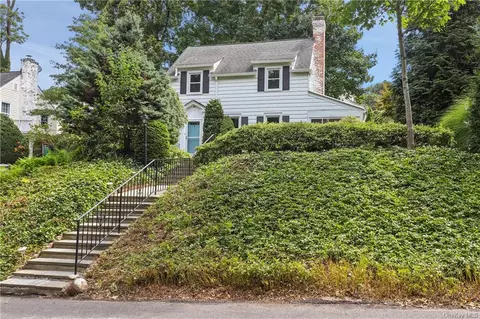 8 Scarsdale Ave, Scarsdale, NY 10583