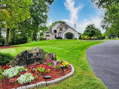 110 Bridle Path Ln, Cornwall, NY 12577