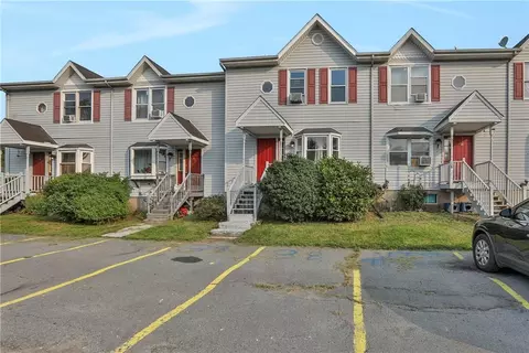 34 Harmony Ln #38, Thompson, NY 12701