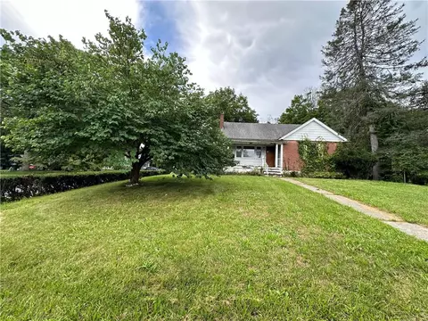 16 Friendly Ln, Arlington, NY 12603