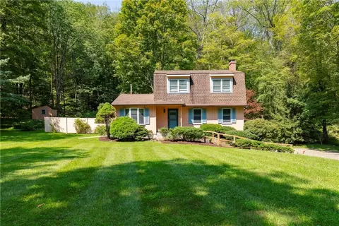 56 Horseshoe Rd, Washington, NY 12545