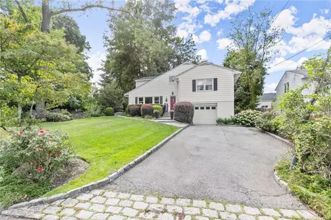 66 Hickory Hill Rd, Eastchester, NY 10709