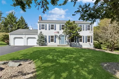 2 Brookside Dr, Goshen, NY 10924