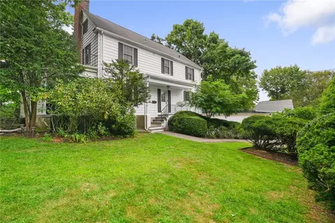 41 Ridge Rd, Greenburgh, NY 10502