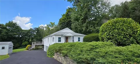 269 Carter Ave, Newburgh, NY 12550