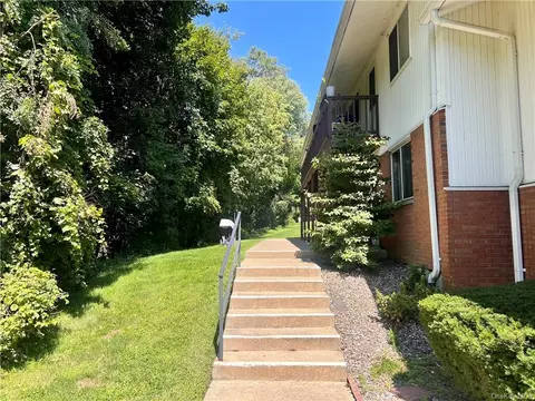 321 Titusville Rd #C9, La Grange, NY 12603