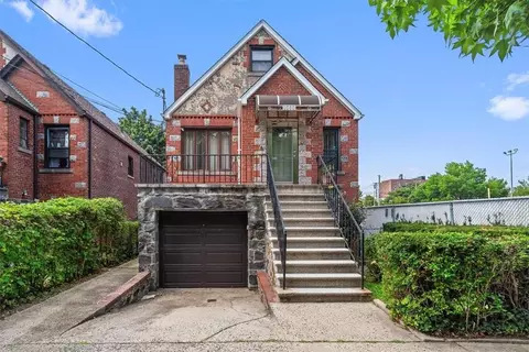 1737 Hering Ave, New York, NY 10461