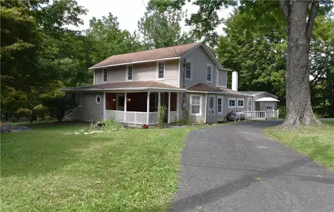596 Angola Rd, Cornwall, NY 12518 photo 1