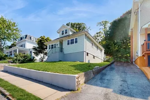 511 N James St, Peekskill, NY 10566