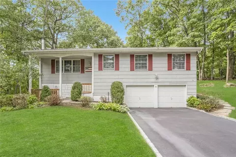 4 Aspen Ct, Ossining, NY 10562