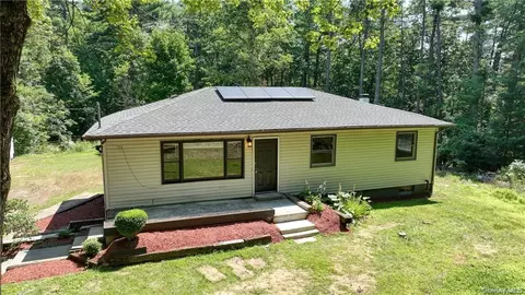 155 Foss Ln, Deerpark, NY 12746