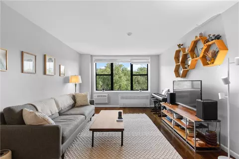 119 S Highland Ave #6C, Ossining, NY 10562