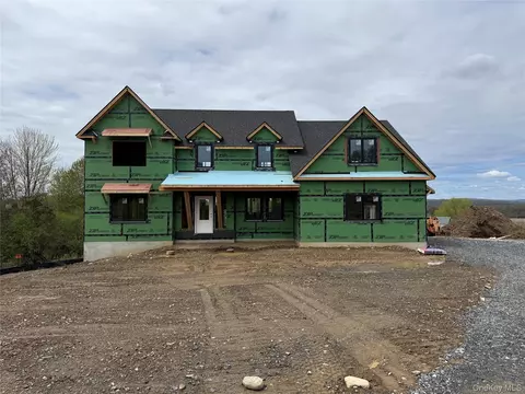 52 Breezeway Ln, Goshen, NY 10924