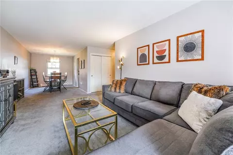 112 Parkside Dr #112, Ramapo, NY 10901