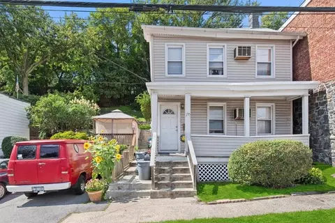 235 Edwards Pl, Yonkers, NY 10703