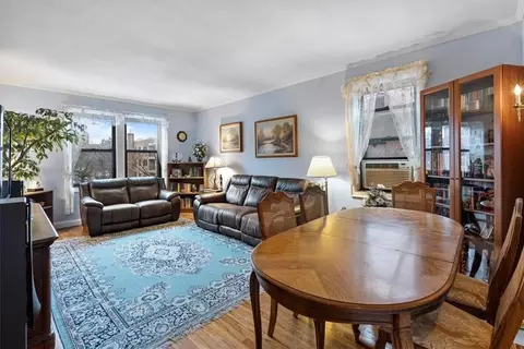 300 Main St #4C, White Plains, NY 10601