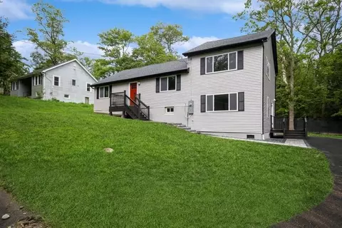 49 Dogwood Rd N, Mamakating, NY 12790