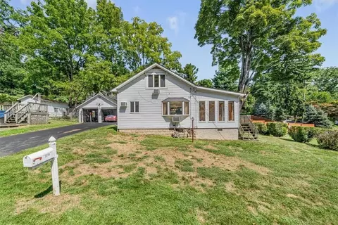 3245 Lexington Ave, Cortlandt, NY 10547