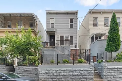 2320 Cambreleng Ave, New York, NY 10458