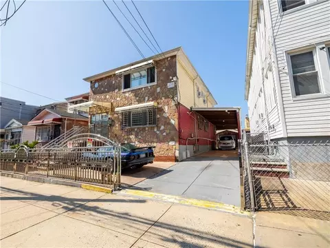 34-46 111th St, New York, NY 11368