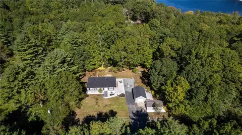 32 Anna Dr, Lumberland, NY 12737