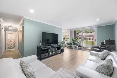 1 Lakeview Dr #1-O, Peekskill, NY 10566