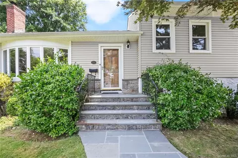 15 Bonnie Meadow Rd, Scarsdale, NY 10583
