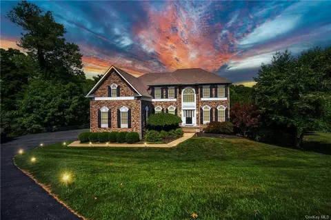 276 Country Club Rd, East Fishkill, NY 12533