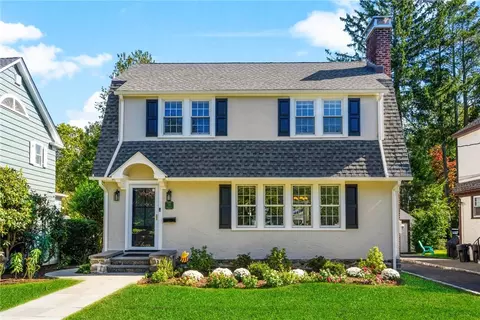 34 Hamilton Rd, Scarsdale, NY 10583